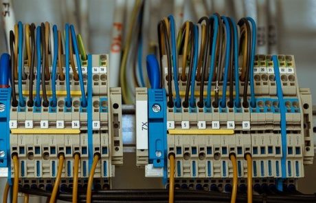 מתי צריך להחליף לוח חשמל בבית?